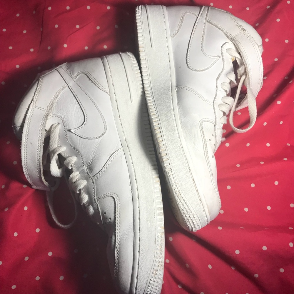 Nike White Air Force 1